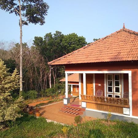 הוילה Manimala Tranquil Farms מראה חיצוני תמונה
